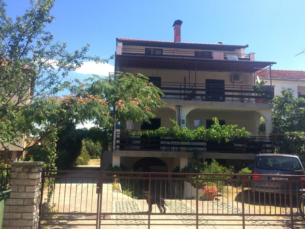 Apartments Radulovic Biograd Na Moru Exterior photo